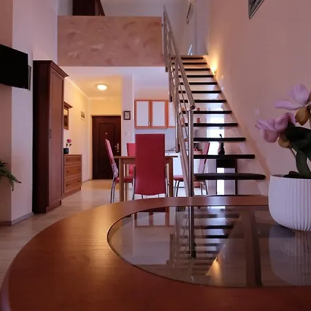 Sandra Bed & Breakfast